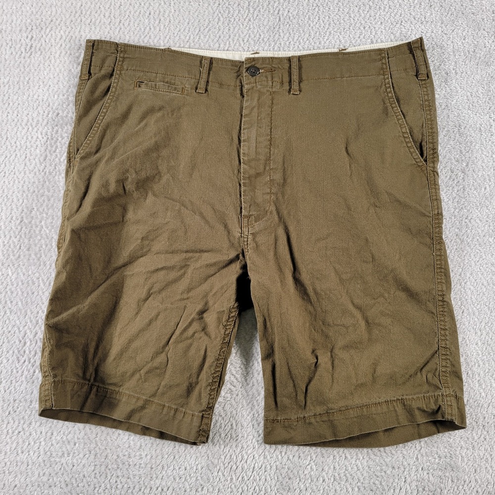 Levi Strauss & Co olive green chino shorts size 38 - A Two Horse Brand